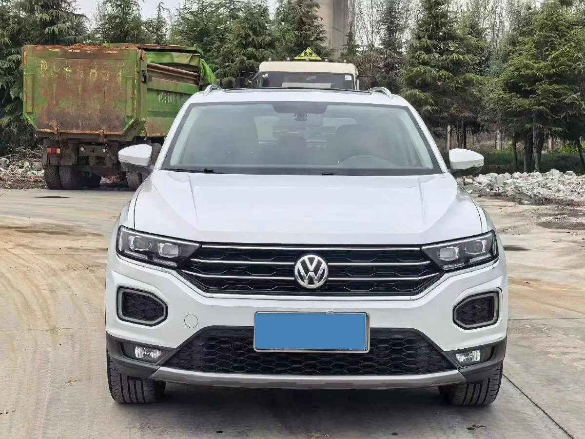 2019 Volkswagen T-Roc 1.4T 150HP L4 7DCT,autocango,china used car exporter,china ev exporter,chinese used car exporter,chinese used ev exporter