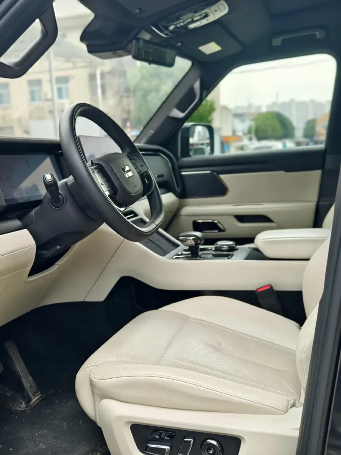 2024 ROXROX 01 1.5T 152HP L4 REEV 58.4KWH,autocango,china used car exporter,china ev exporter,chinese used car exporter,chinese used ev exporter