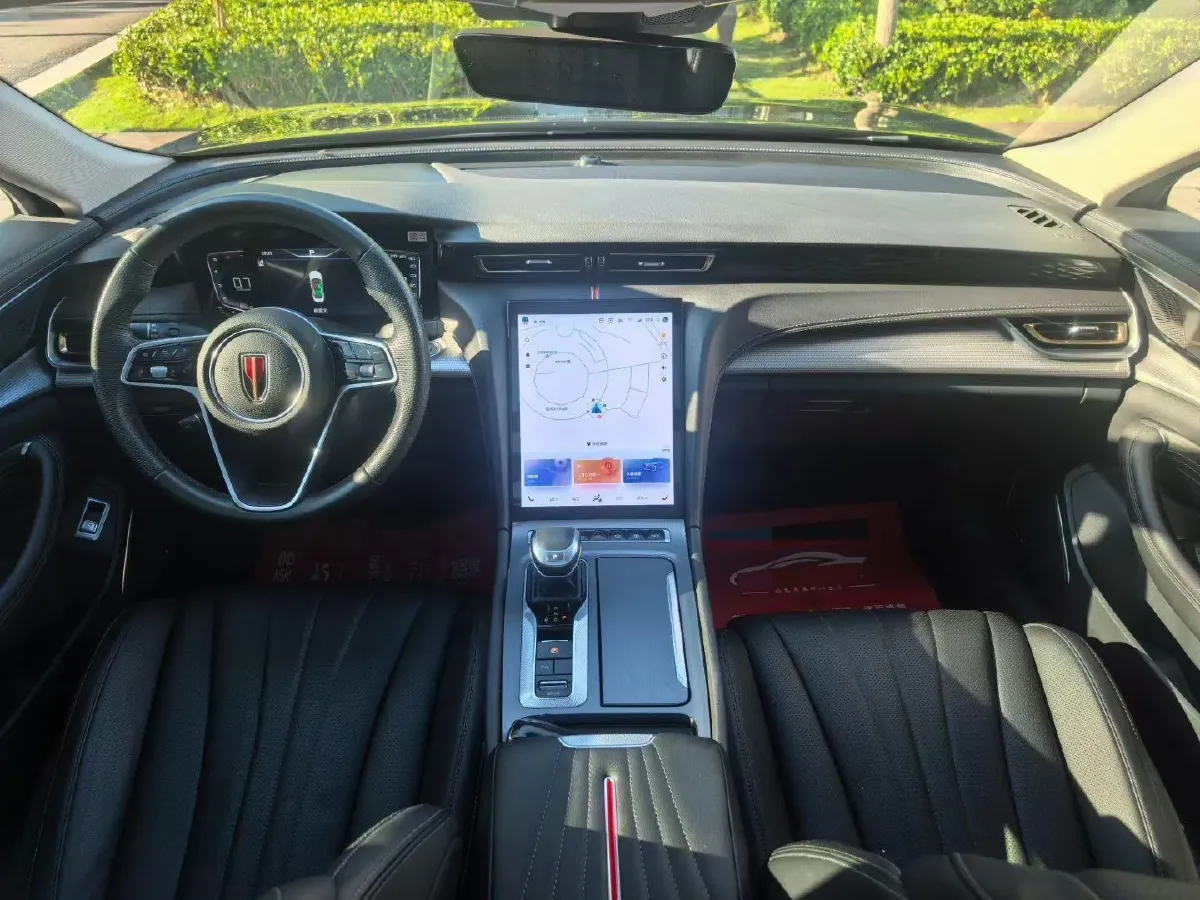 2023 HongQi H5 2.0T 224HP L4 8AT,autocango,china used car exporter,china ev exporter,chinese used car exporter,chinese used ev exporter