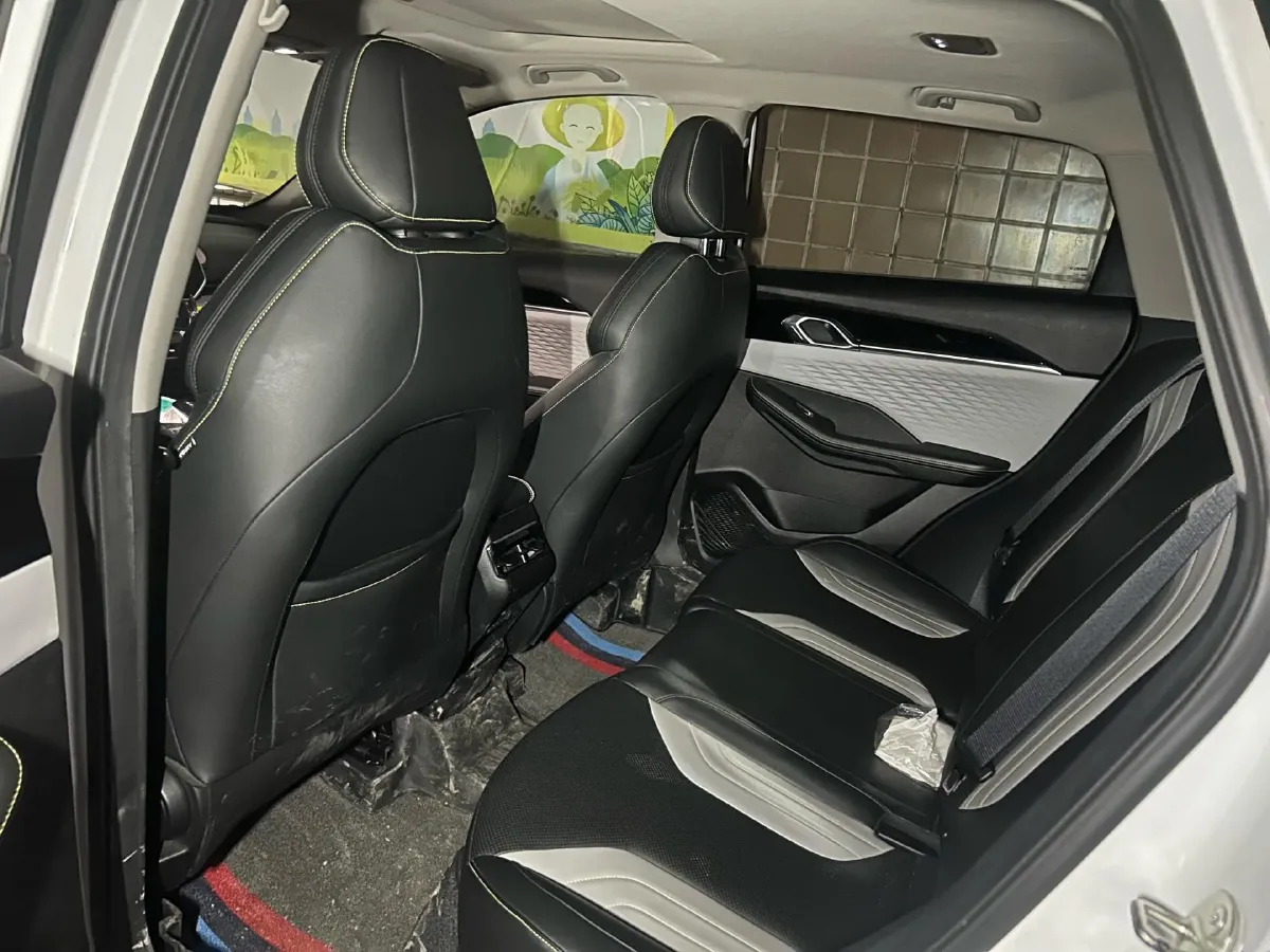 2022 Geely Coolray 1.5T 181HP L4 7DCT,autocango,china used car exporter,china ev exporter,chinese used car exporter,chinese used ev exporter