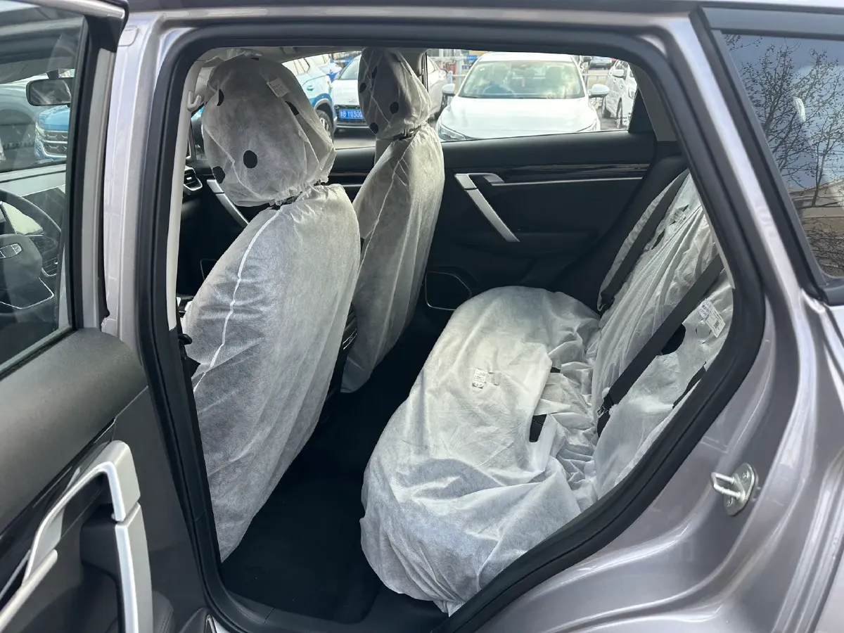 2025 Geely Coolray 1.5L 126HP L4 CVT,autocango,china used car exporter,china ev exporter,chinese used car exporter,chinese used ev exporter