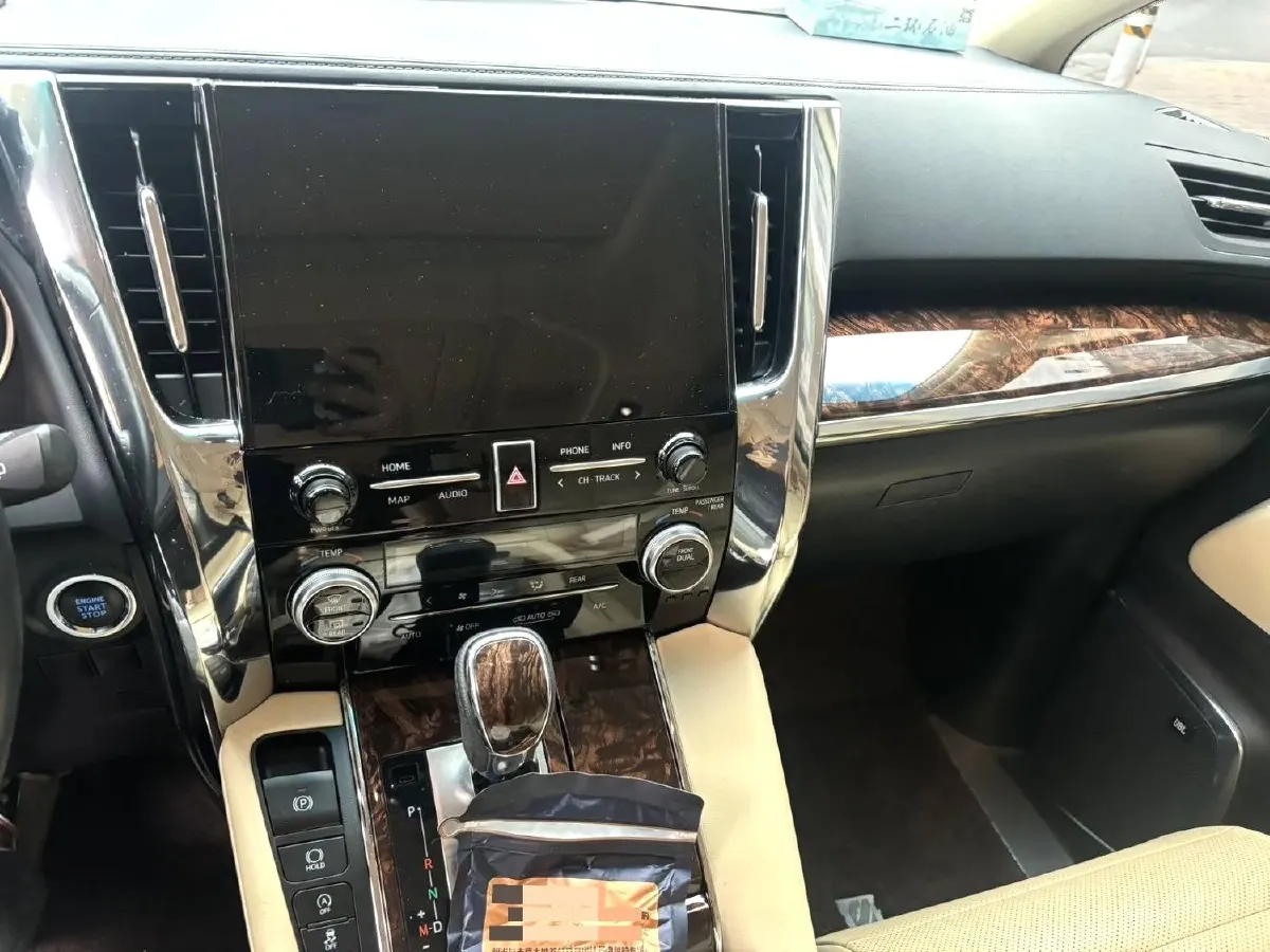 2018 Toyota Alphard 3.5L 301HP V6 8AT,autocango,china used car exporter,china ev exporter,chinese used car exporter,chinese used ev exporter