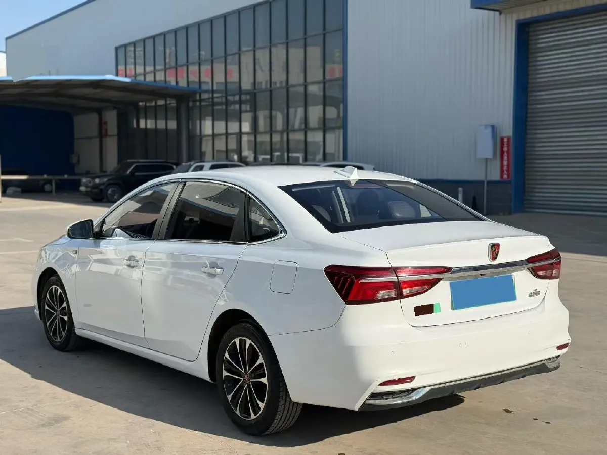 2019 Roewe i6 1.5T 169HP L4 AMT PHEV 9.1KWH,autocango,china used car exporter,china ev exporter,chinese used car exporter,chinese used ev exporter