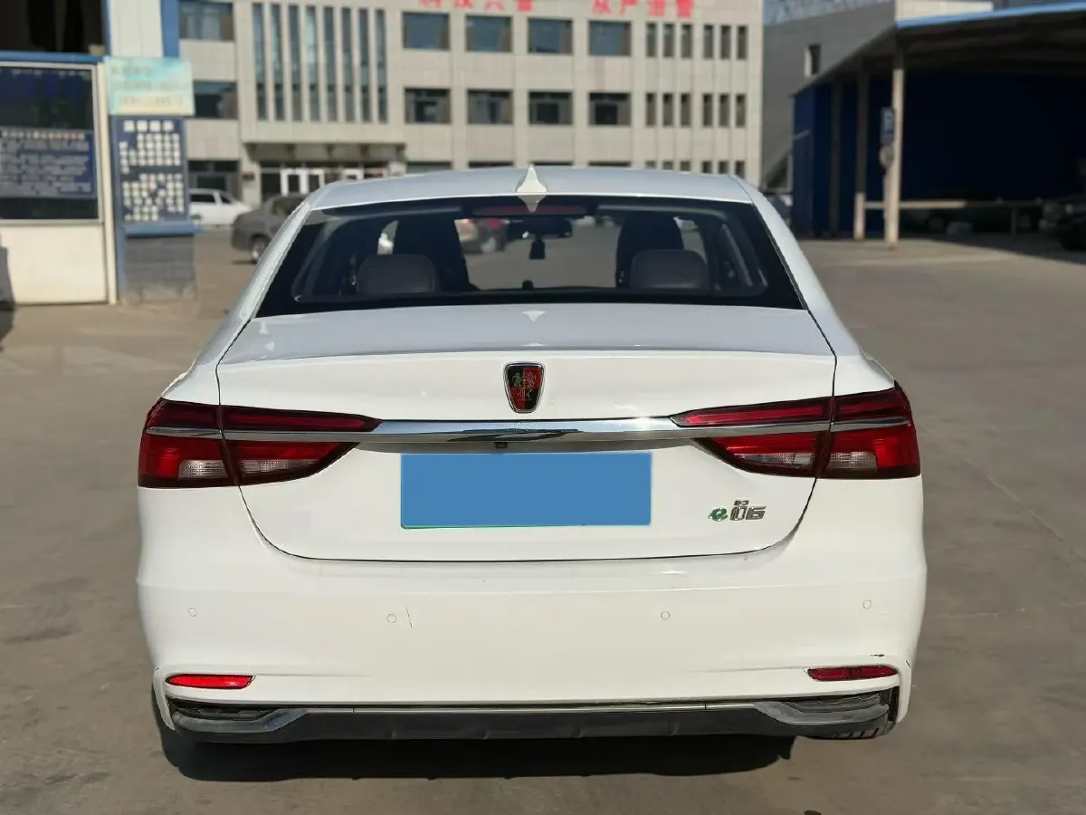 2019 Roewe i6 1.5T 169HP L4 AMT PHEV 9.1KWH,autocango,china used car exporter,china ev exporter,chinese used car exporter,chinese used ev exporter