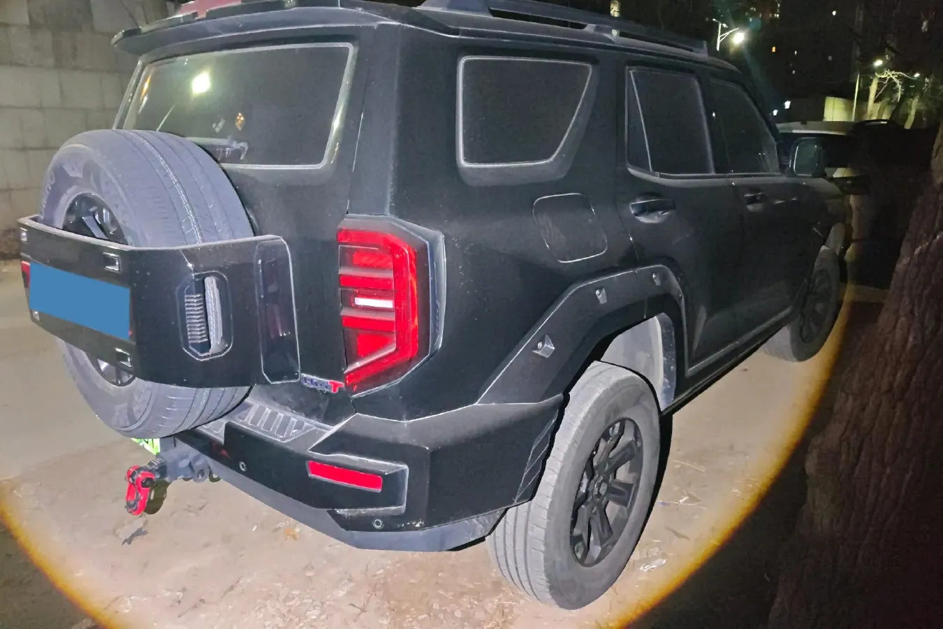 2024 Tank 400 2.0T 252HP L4 9AT PHEV 36.7/37.1KWH,autocango,china used car exporter,china ev exporter,chinese used car exporter,chinese used ev exporter