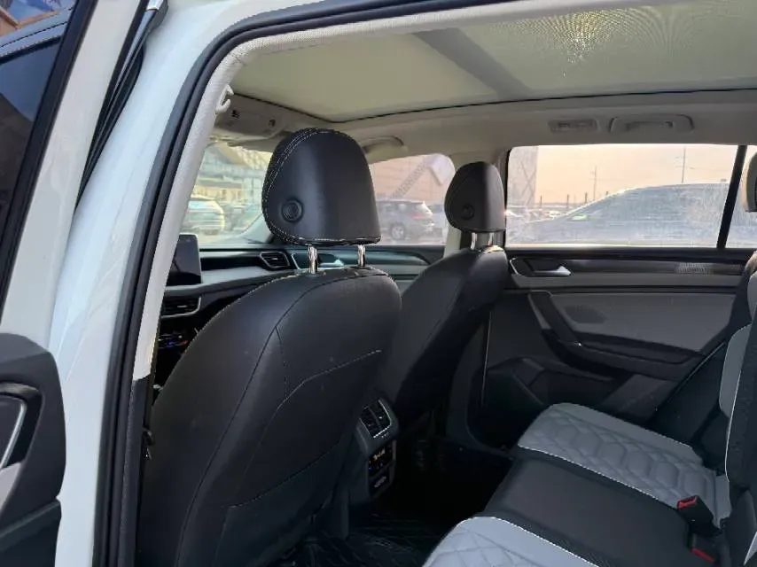 2023 Volkswagen Tayron 1.4T 150HP L4 7DCT,autocango,china used car exporter,china ev exporter,chinese used car exporter,chinese used ev exporter