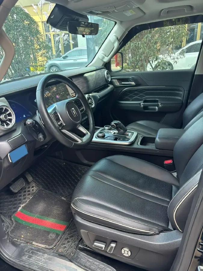 2024 Tank 300 2.0T 227HP L4 8AT,autocango,china used car exporter,china ev exporter,chinese used car exporter,chinese used ev exporter