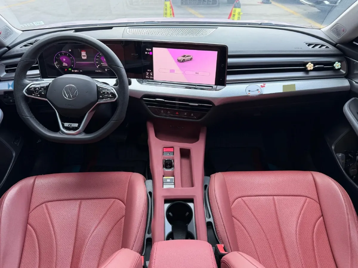 2022 Skoda Superb 2.0T 186HP L4 7DCT,autocango,china used car exporter,china ev exporter,chinese used car exporter,chinese used ev exporter