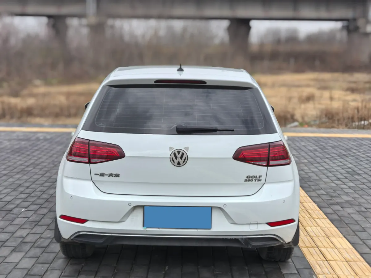 2020 Volkswagen Golf 1.4T 150HP L4 7DCT,autocango,china used car exporter,china ev exporter,chinese used car exporter,chinese used ev exporter
