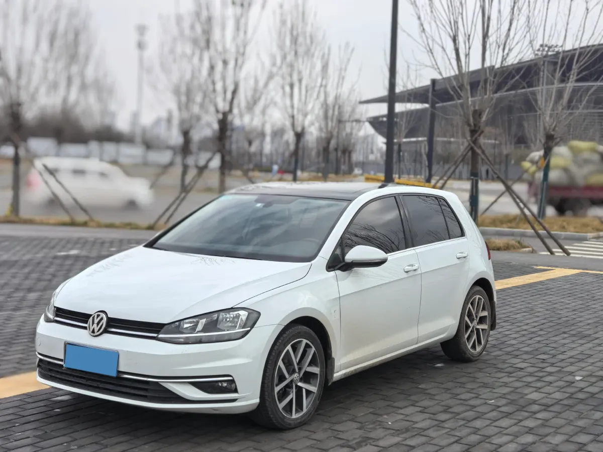 2020 Volkswagen Golf 1.4T 150HP L4 7DCT,autocango,china used car exporter,china ev exporter,chinese used car exporter,chinese used ev exporter
