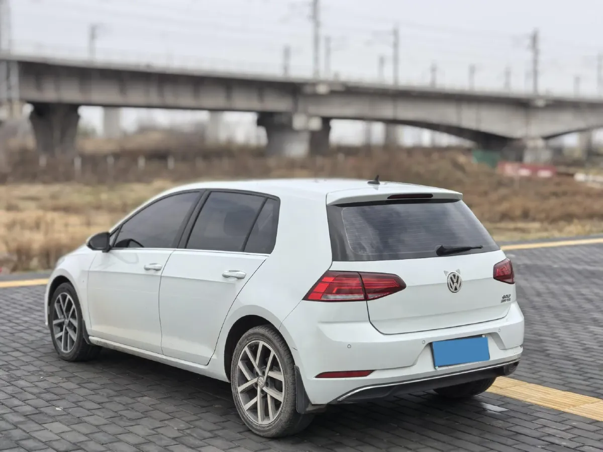 2020 Volkswagen Golf 1.4T 150HP L4 7DCT,autocango,china used car exporter,china ev exporter,chinese used car exporter,chinese used ev exporter