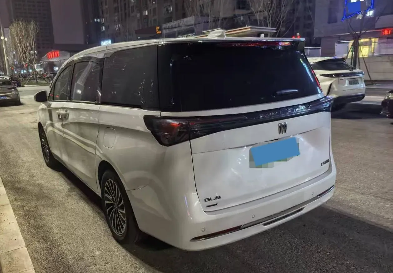 2025 Buick GL8 1.5T 180HP L4 2DHT PHEV,autocango,china used car exporter,china ev exporter,chinese used car exporter,chinese used ev exporter