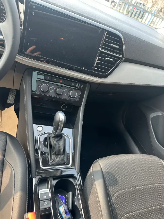 2022 Jetta VS5 1.4T 150HP L4 6AT,autocango,china used car exporter,china ev exporter,chinese used car exporter,chinese used ev exporter