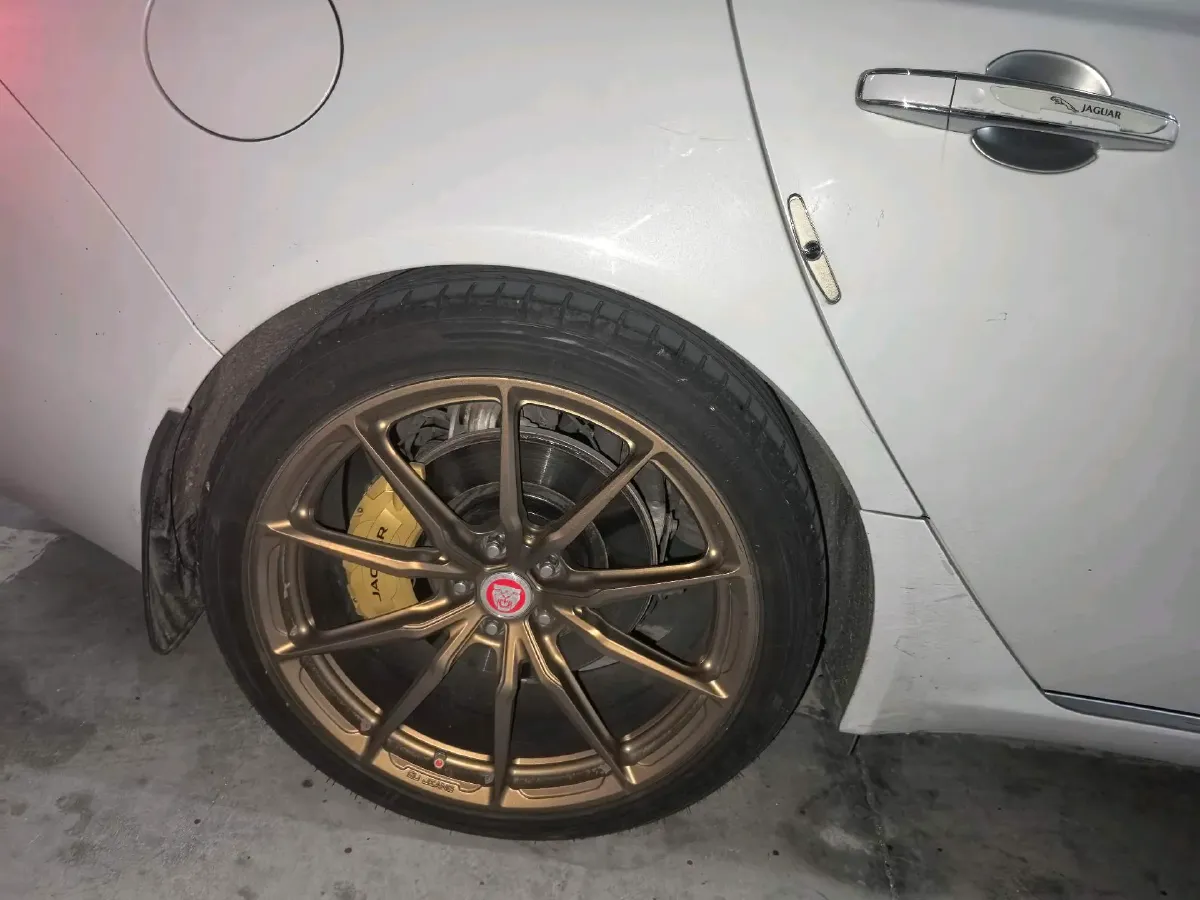 2017 Jaguar XFL 2.0T 240HP L4 8AT,autocango,china used car exporter,china ev exporter,chinese used car exporter,chinese used ev exporter