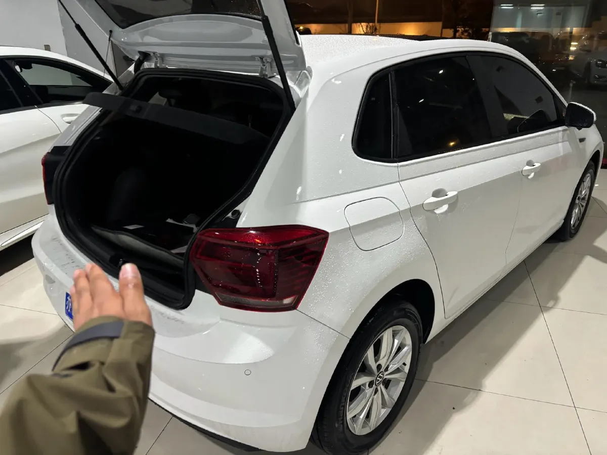 2019 Volkswagen Polo 1.5L 113HP L4 6AT,autocango,china used car exporter,china ev exporter,chinese used car exporter,chinese used ev exporter