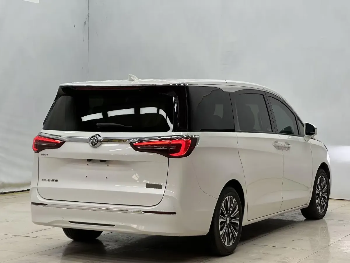 2021 Buick GL8 2.0T 237HP L4 9AT,autocango,china used car exporter,china ev exporter,chinese used car exporter,chinese used ev exporter