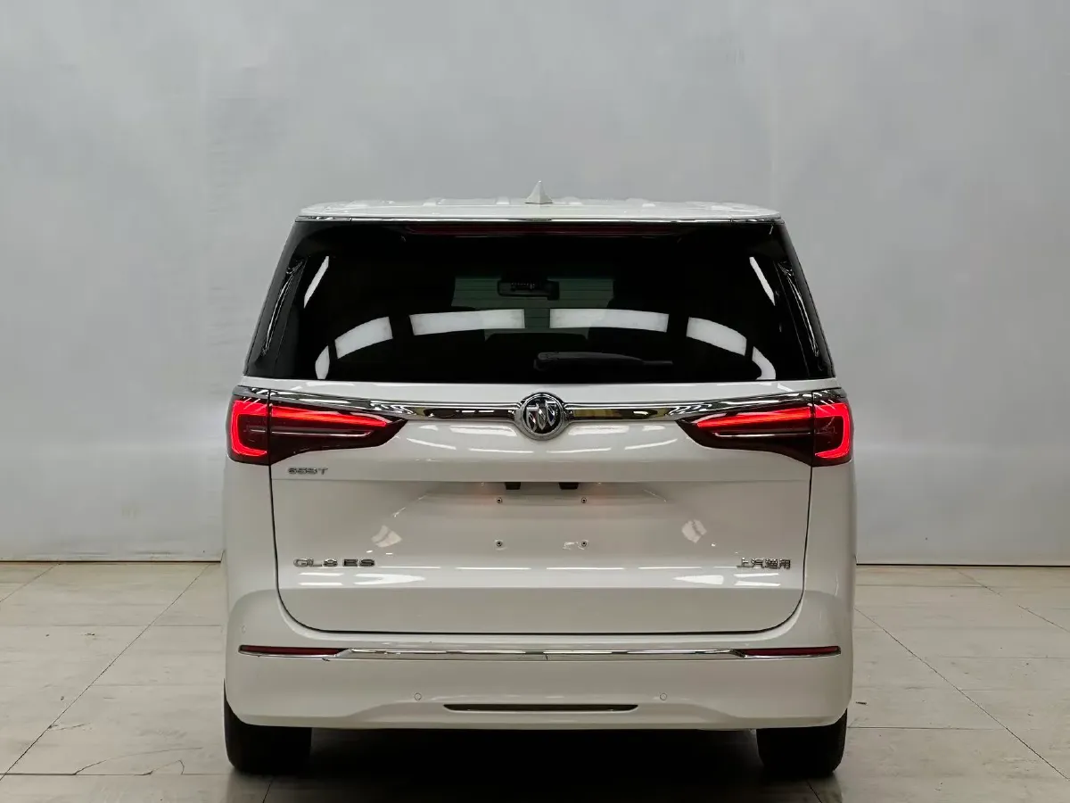 2021 Buick GL8 2.0T 237HP L4 9AT,autocango,china used car exporter,china ev exporter,chinese used car exporter,chinese used ev exporter