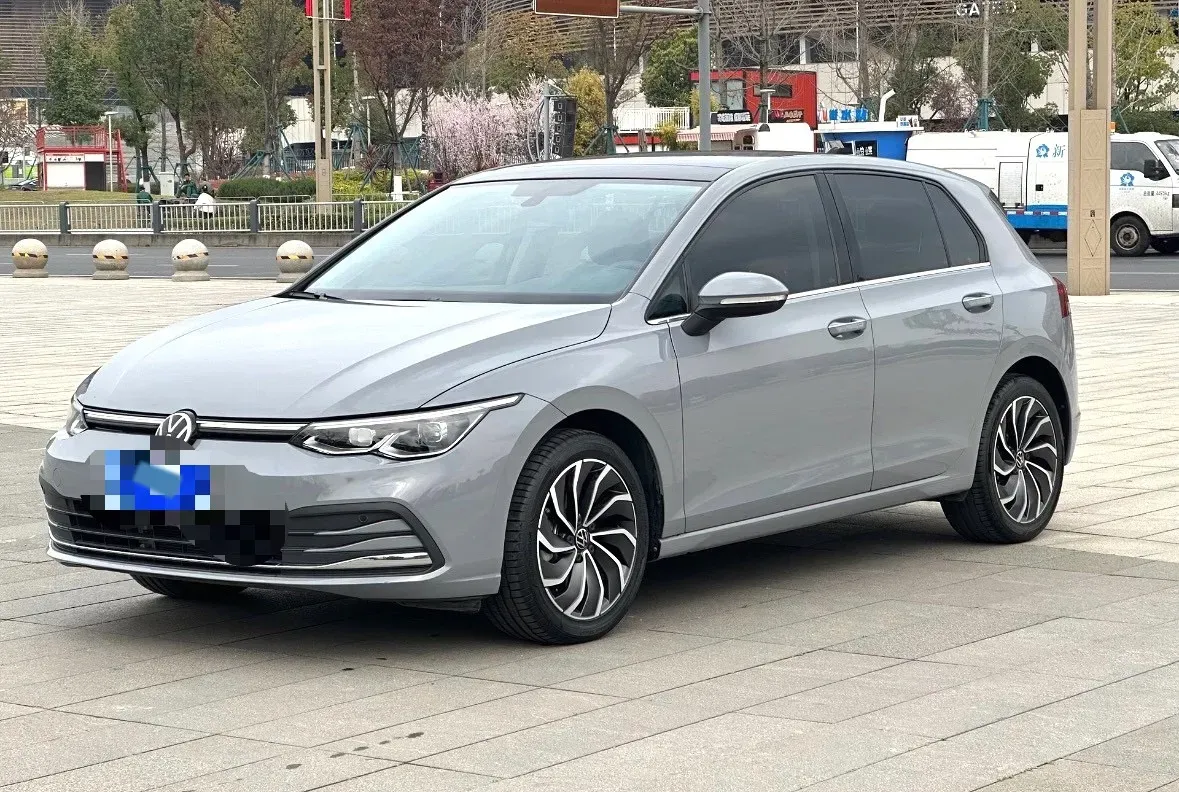 2023 Volkswagen Golf 1.4T 150HP L4 7DCT,autocango,china used car exporter,china ev exporter,chinese used car exporter,chinese used ev exporter