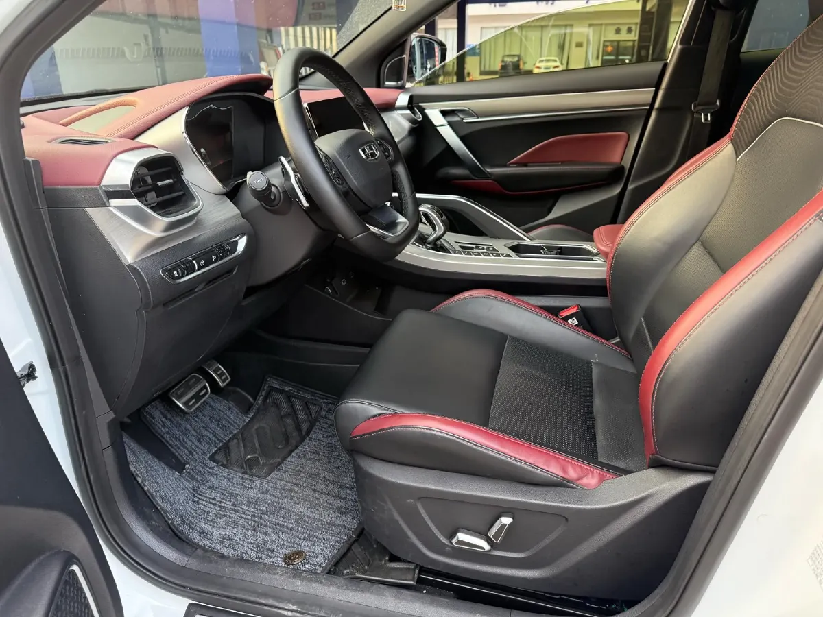 2019 Geely Coolray 1.5T 177HP L3 7DCT,autocango,china used car exporter,china ev exporter,chinese used car exporter,chinese used ev exporter