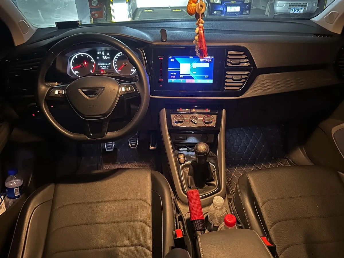 2021 Jetta VS5 1.4T 150HP L4 5MT,autocango,china used car exporter,china ev exporter,chinese used car exporter,chinese used ev exporter