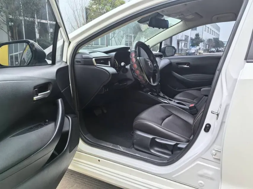2021 Toyota Corolla 1.2T 116HP L4 CVT,autocango,china used car exporter,china ev exporter,chinese used car exporter,chinese used ev exporter