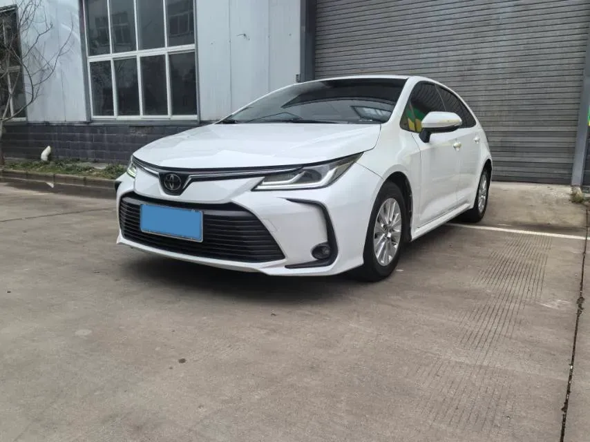 2021 Toyota Corolla 1.2T 116HP L4 CVT,autocango,china used car exporter,china ev exporter,chinese used car exporter,chinese used ev exporter