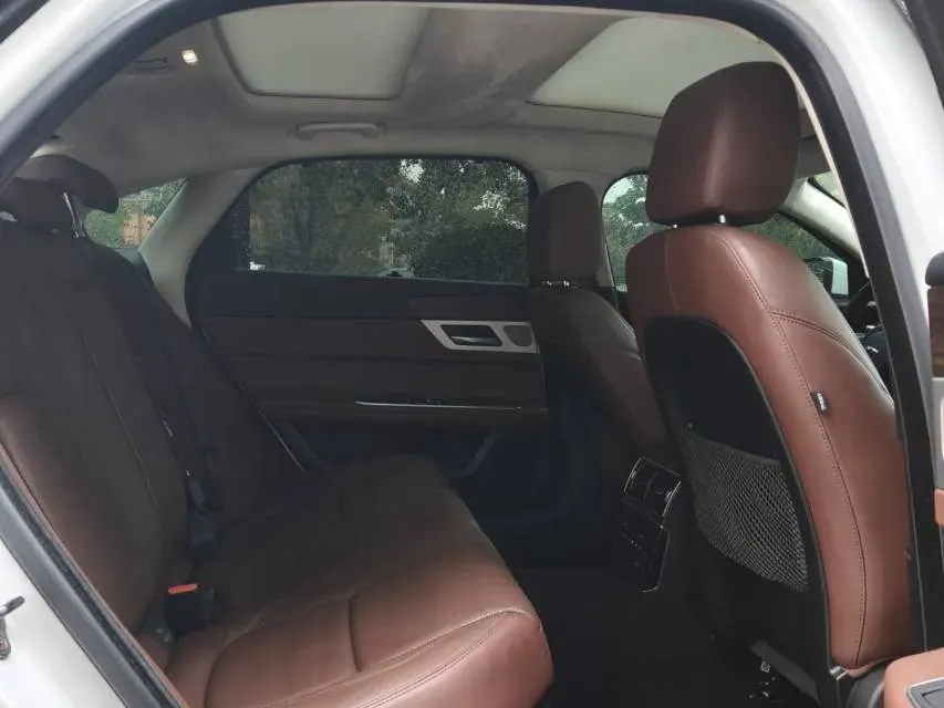 2018 Mercedes-Benz E Class 2.0T 184HP L4 9AT,autocango,china used car exporter,china ev exporter,chinese used car exporter,chinese used ev exporter