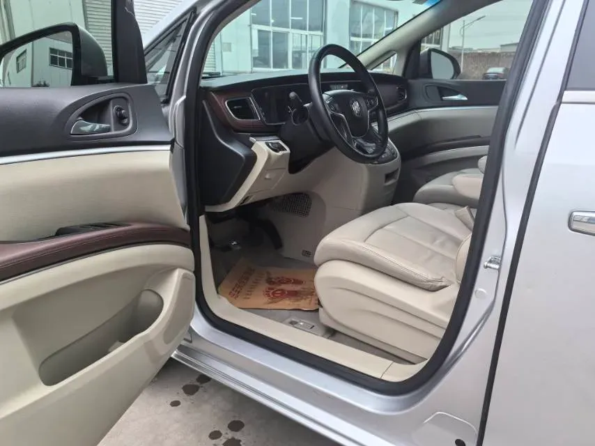 2018 Buick GL8 2.0T 260HP L4 6AT,autocango,china used car exporter,china ev exporter,chinese used car exporter,chinese used ev exporter