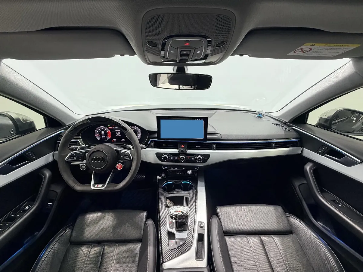 2020 Audi A4L 2.0T 190HP L4 7DCT,autocango,china used car exporter,china ev exporter,chinese used car exporter,chinese used ev exporter