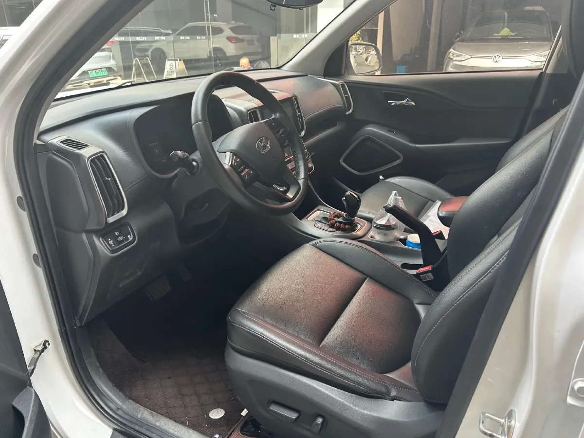 2019 Hyundai ix35 2.0L 160HP L4 6AT,autocango,china used car exporter,china ev exporter,chinese used car exporter,chinese used ev exporter