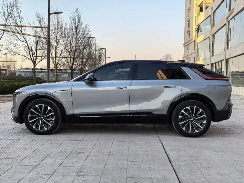 2022 Cadillac IQ Lyriq BEV 95.7KWH,autocango,china used car exporter,china ev exporter,chinese used car exporter,chinese used ev exporter