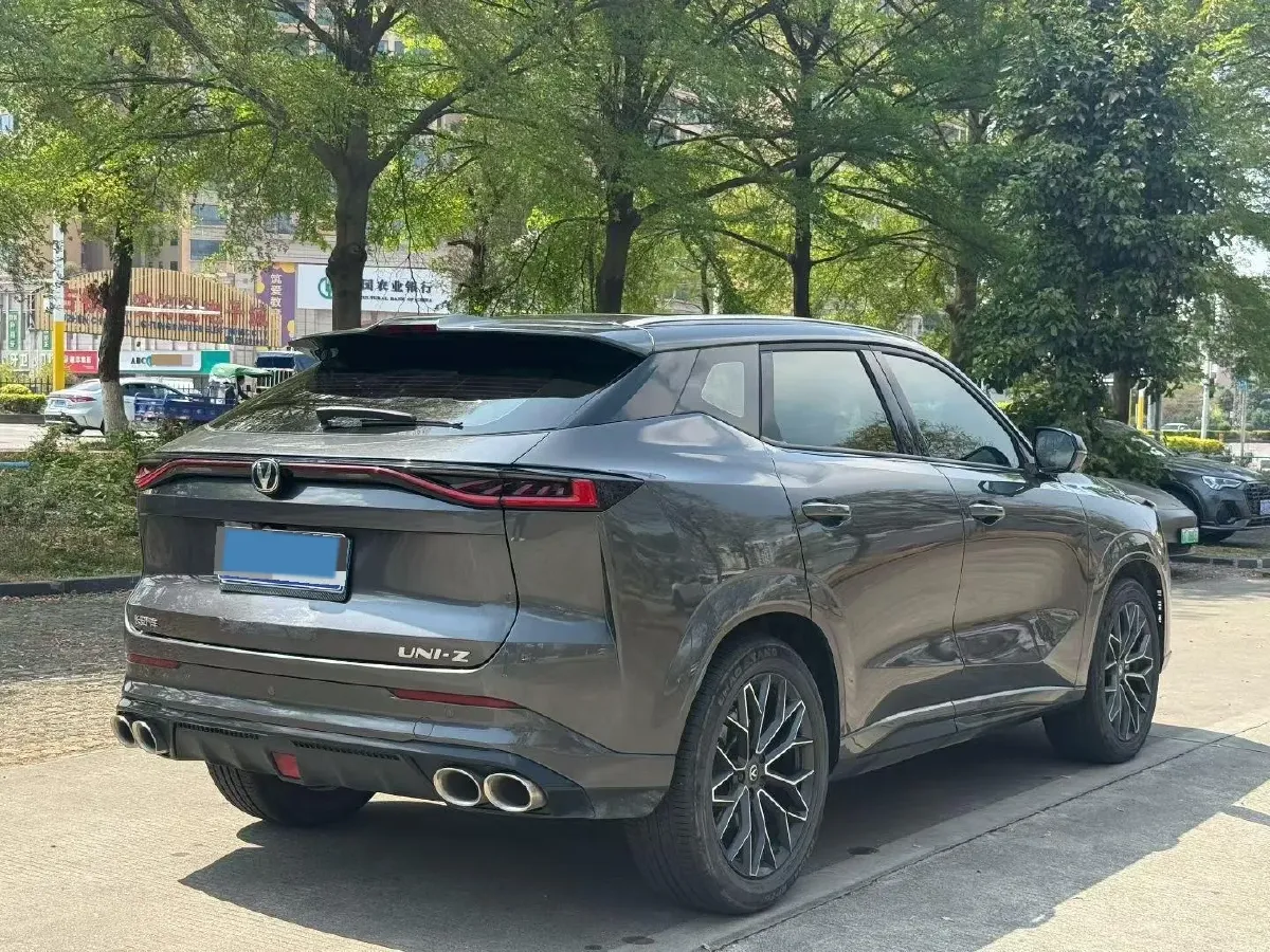 2025 ChangAn UNI-Z 1.5T 188HP L4 7DCT,autocango,china used car exporter,china ev exporter,chinese used car exporter,chinese used ev exporter