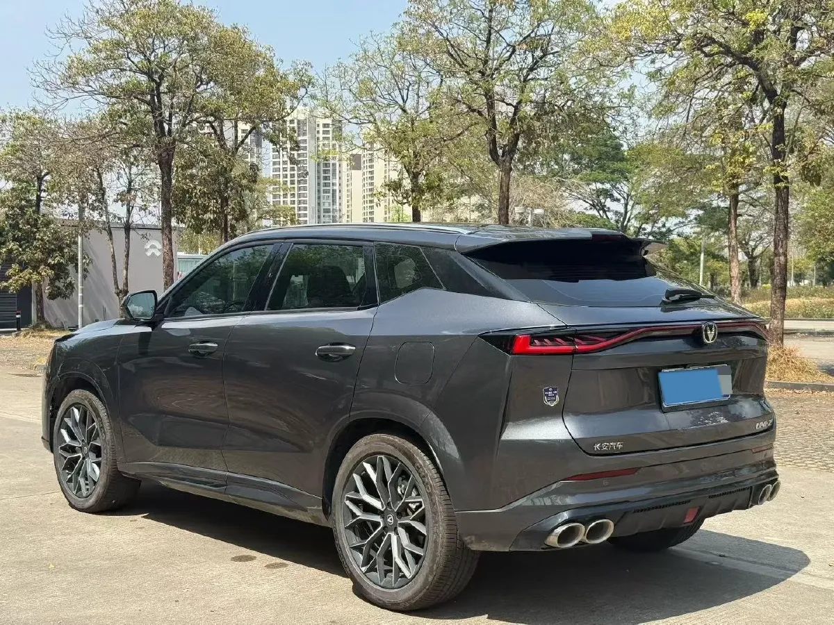 2025 ChangAn UNI-Z 1.5T 188HP L4 7DCT,autocango,china used car exporter,china ev exporter,chinese used car exporter,chinese used ev exporter