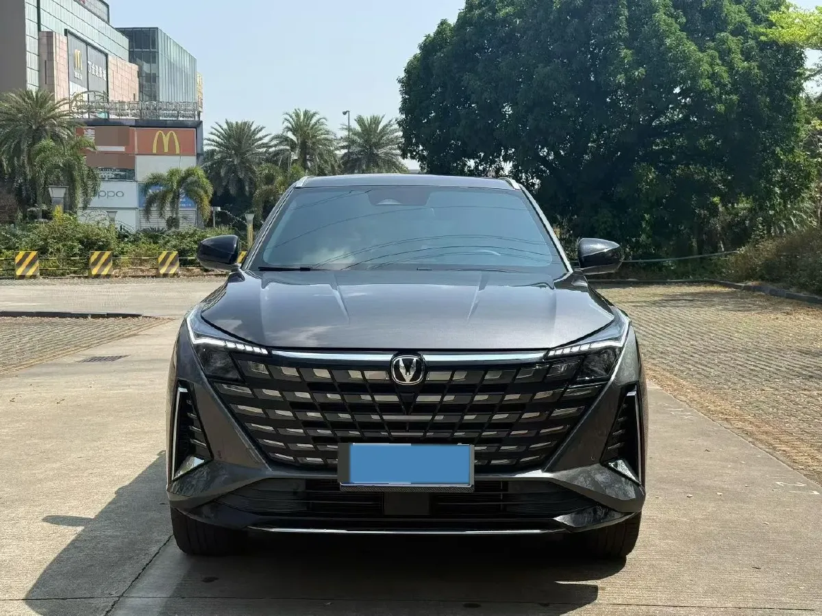 2025 ChangAn UNI-Z 1.5T 188HP L4 7DCT,autocango,china used car exporter,china ev exporter,chinese used car exporter,chinese used ev exporter