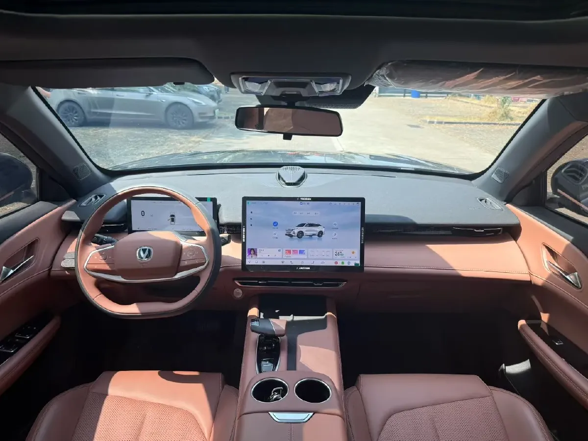 2025 ChangAn UNI-Z 1.5T 188HP L4 7DCT,autocango,china used car exporter,china ev exporter,chinese used car exporter,chinese used ev exporter