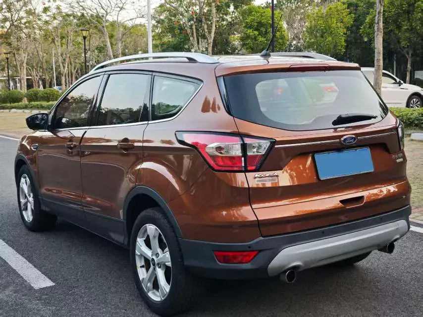 2018 Nissan Terra 2.5L 184HP L4 7AT,autocango,china used car exporter,china ev exporter,chinese used car exporter,chinese used ev exporter