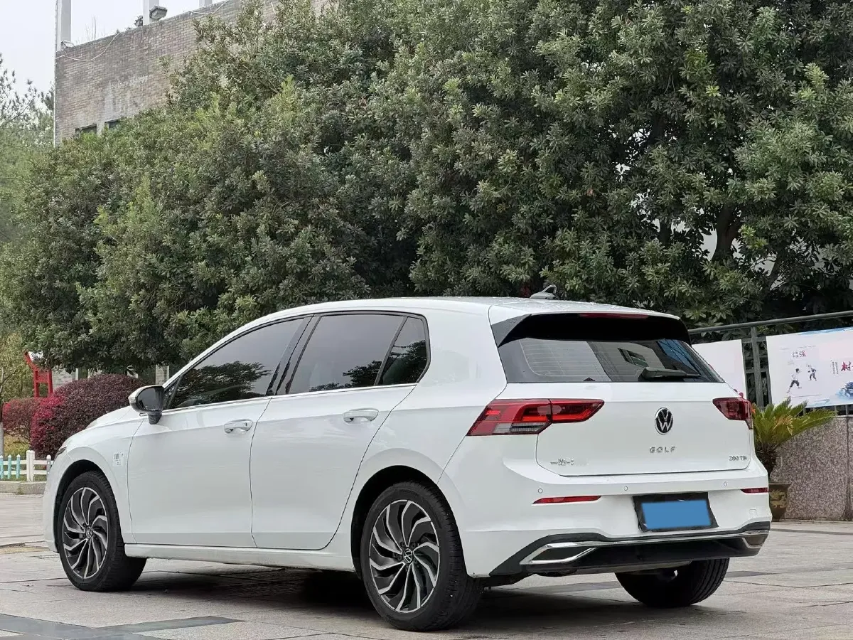 2023 Volkswagen Golf 1.4T 150HP L4 7DCT,autocango,china used car exporter,china ev exporter,chinese used car exporter,chinese used ev exporter