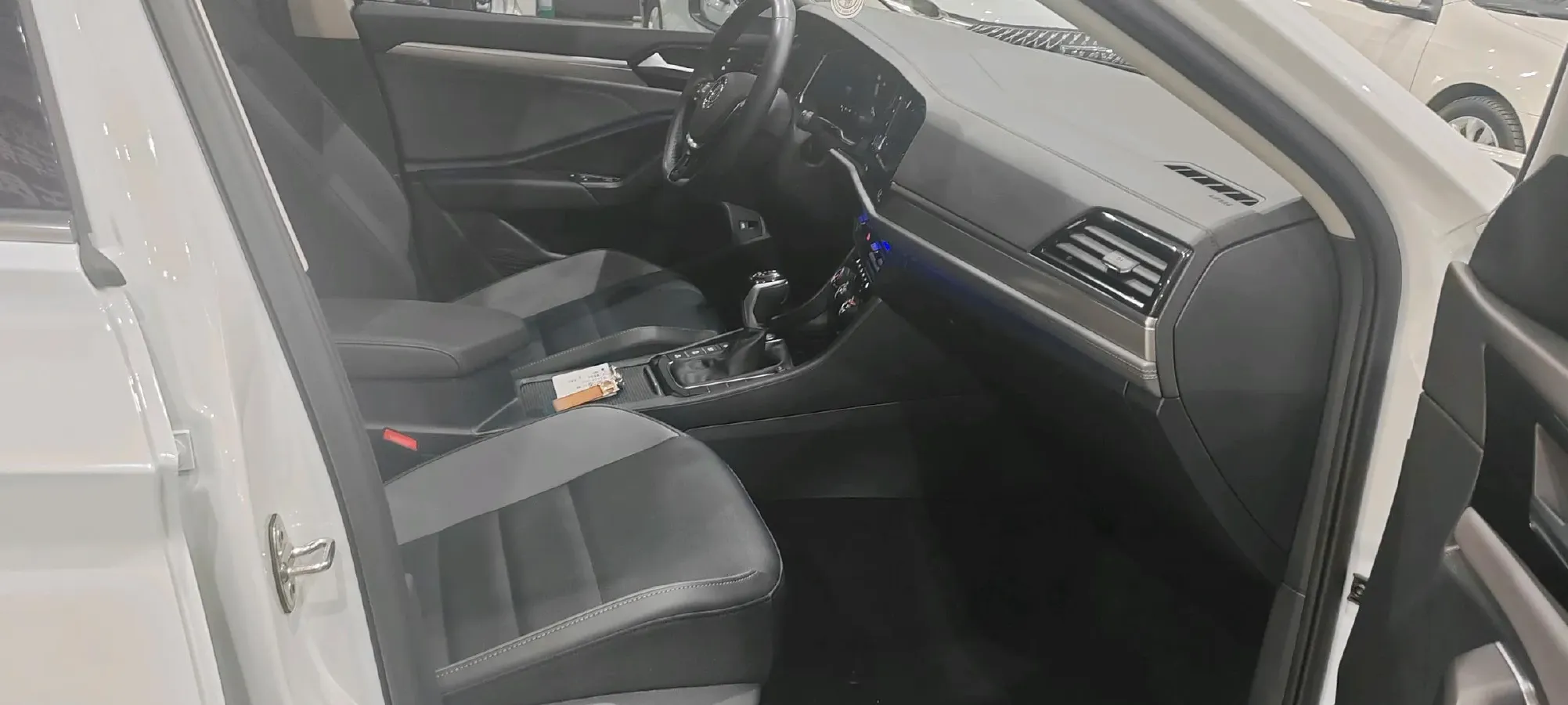 2021 Volkswagen Sagitar 1.4T 150HP L4 7DCT,autocango,china used car exporter,china ev exporter,chinese used car exporter,chinese used ev exporter