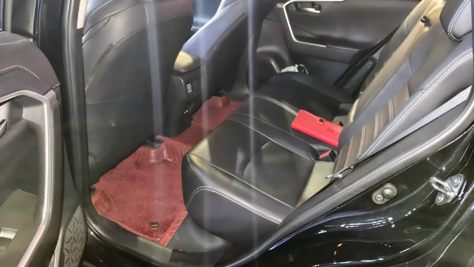 2020 Toyota Wildlander 2.0L 171HP L4 CVT,autocango,china used car exporter,china ev exporter,chinese used car exporter,chinese used ev exporter