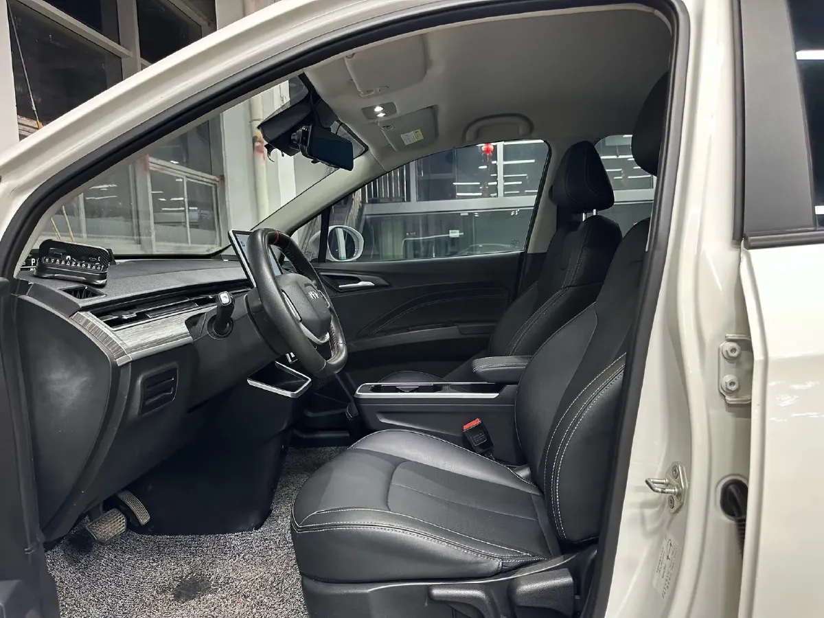 2022 Leapmotor T03 BEV 41KWH,autocango,china used car exporter,china ev exporter,chinese used car exporter,chinese used ev exporter