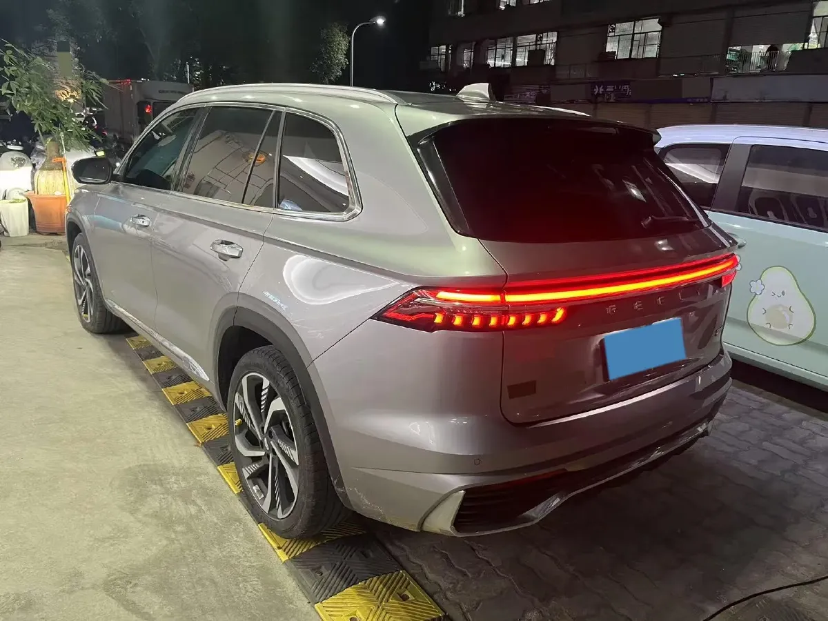 2023 Geely Monjaro 2.0T 238HP L4 8AT,autocango,china used car exporter,china ev exporter,chinese used car exporter,chinese used ev exporter