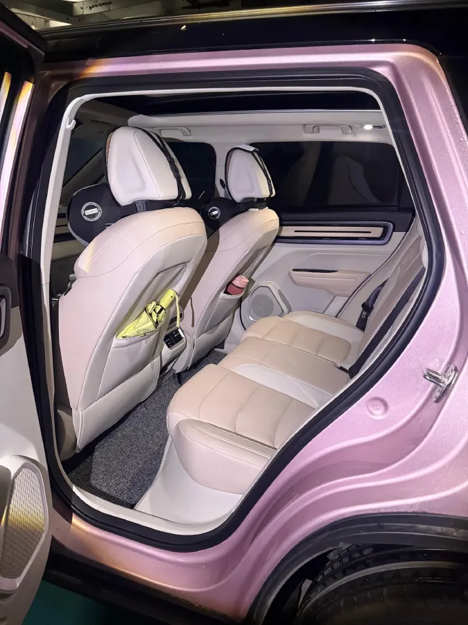 2023 Geely ICON 1.5T 181HP L4 7DCT,autocango,china used car exporter,china ev exporter,chinese used car exporter,chinese used ev exporter