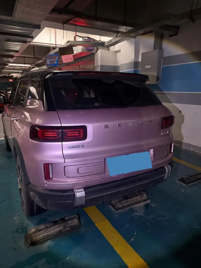 2023 Geely ICON 1.5T 181HP L4 7DCT,autocango,china used car exporter,china ev exporter,chinese used car exporter,chinese used ev exporter