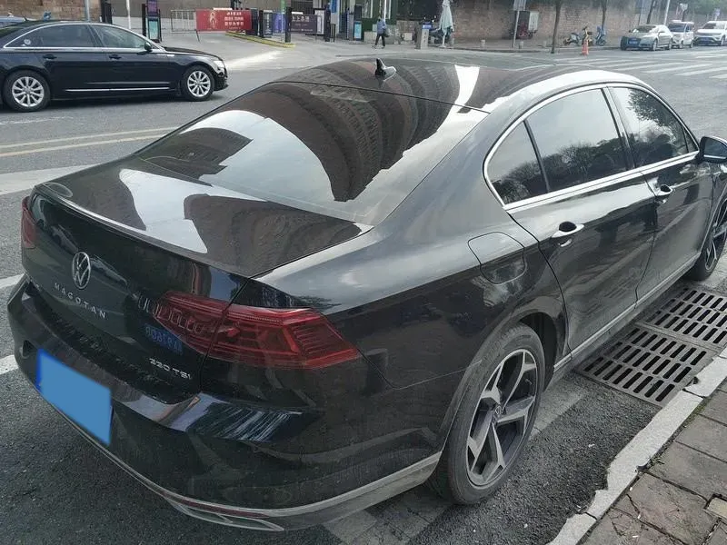 2023 Volkswagen Magotan 2.0T 186HP L4 7DCT,autocango,china used car exporter,china ev exporter,chinese used car exporter,chinese used ev exporter