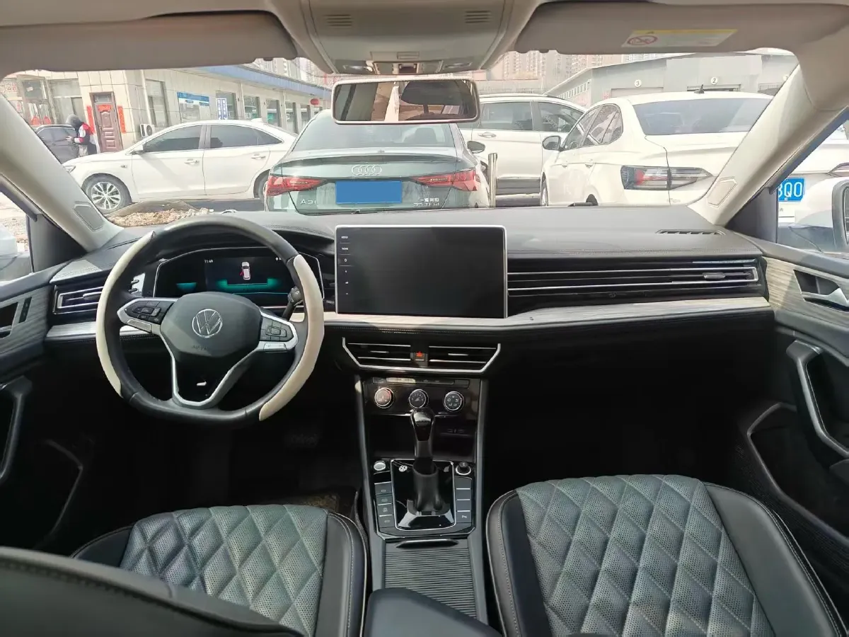 2023 Volkswagen Sagitar 1.4T 150HP L4 7DCT,autocango,china used car exporter,china ev exporter,chinese used car exporter,chinese used ev exporter
