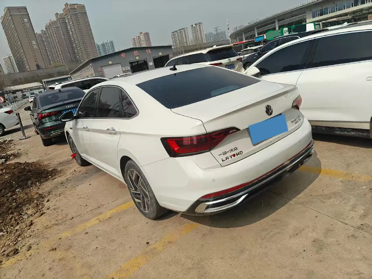 2023 Volkswagen Sagitar 1.4T 150HP L4 7DCT,autocango,china used car exporter,china ev exporter,chinese used car exporter,chinese used ev exporter