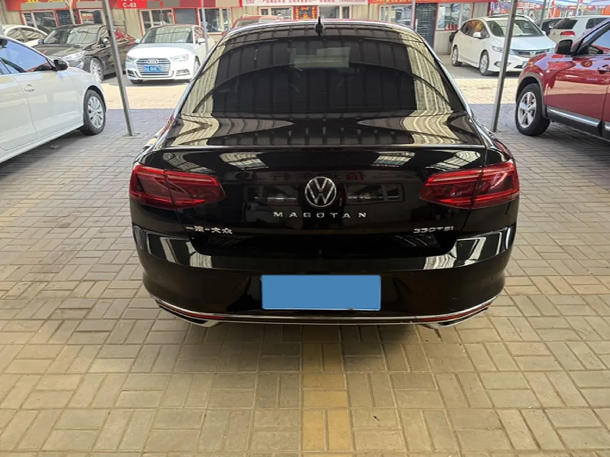 2020 Volkswagen Magotan 2.0T 186HP L4 7DCT,autocango,china used car exporter,china ev exporter,chinese used car exporter,chinese used ev exporter