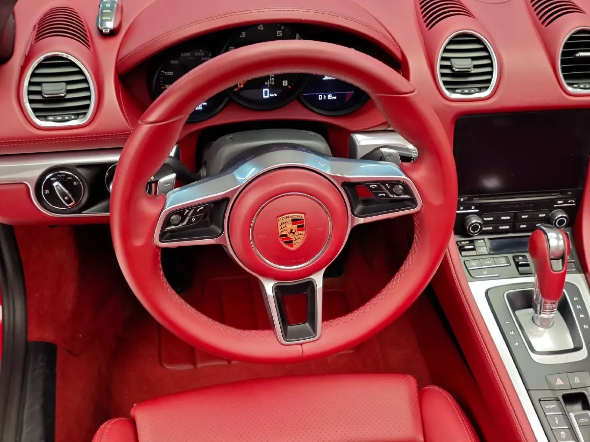 2020 Porsche 718 2.0T 250HP H4 7DCT,autocango,china used car exporter,china ev exporter,chinese used car exporter,chinese used ev exporter