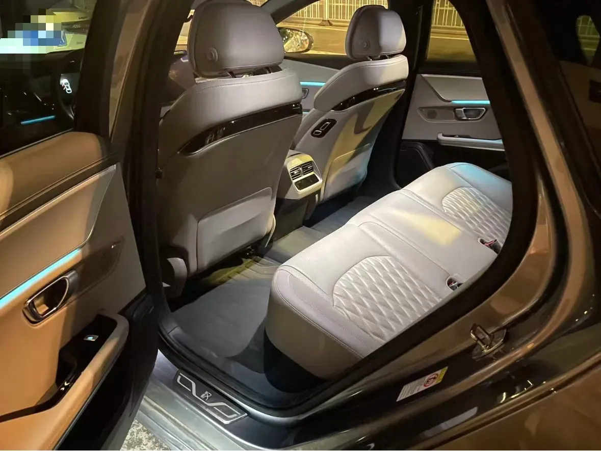 2025 BYD Han BEV 72KWH,autocango,china used car exporter,china ev exporter,chinese used car exporter,chinese used ev exporter