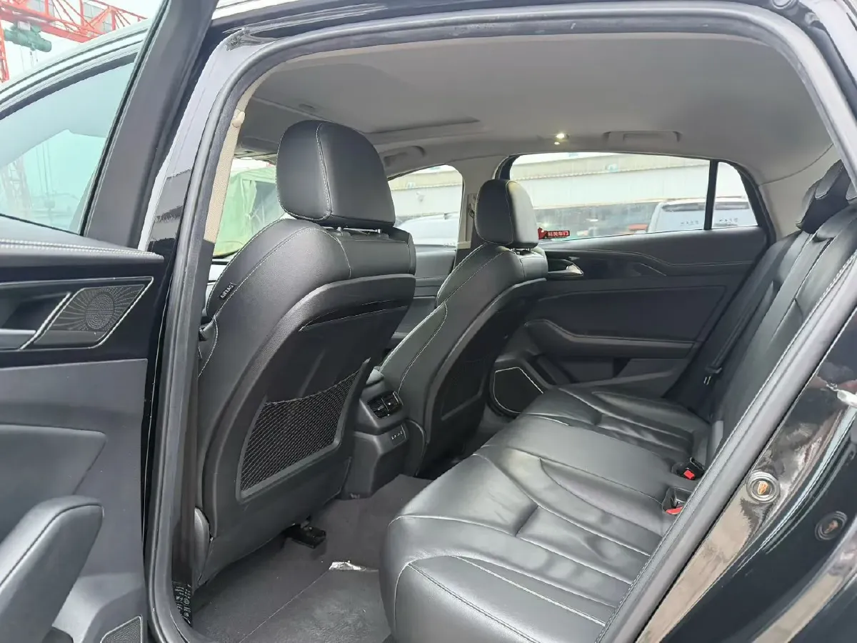 2019 HongQi H5 1.8T 180HP L4 6AT,autocango,china used car exporter,china ev exporter,chinese used car exporter,chinese used ev exporter